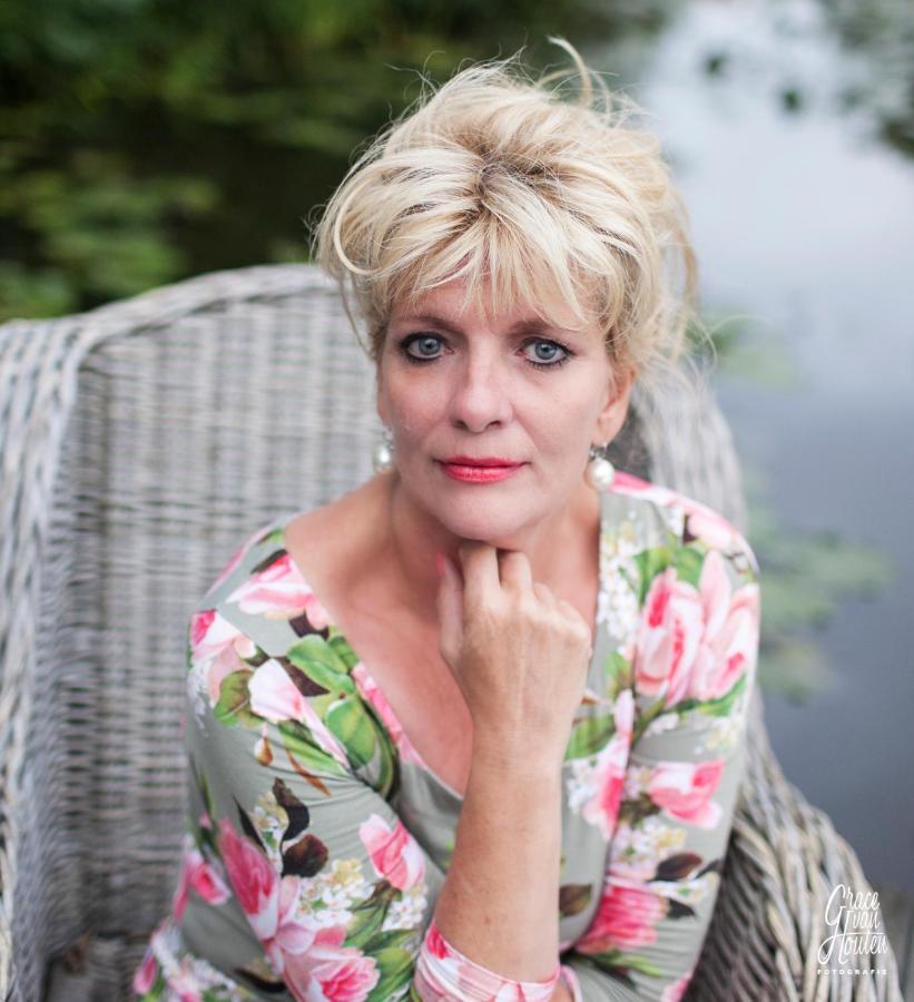 Huisje Weltevree Zuid-Scharwoude Luaran gambar